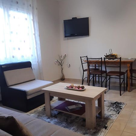 M&T Apartment Кавала Экстерьер фото