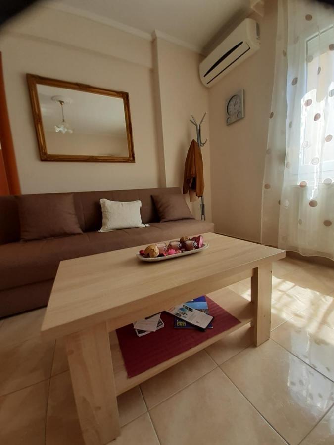 M&T Apartment Кавала Экстерьер фото